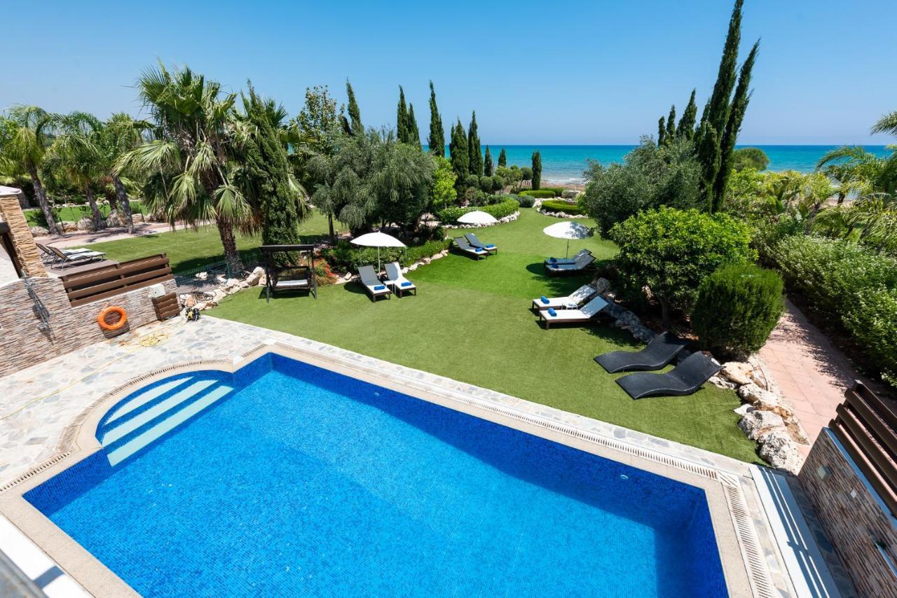 Sea Front Oceanus H3 By Ezoria Villas Ajía Nápa Eksteriør bilde