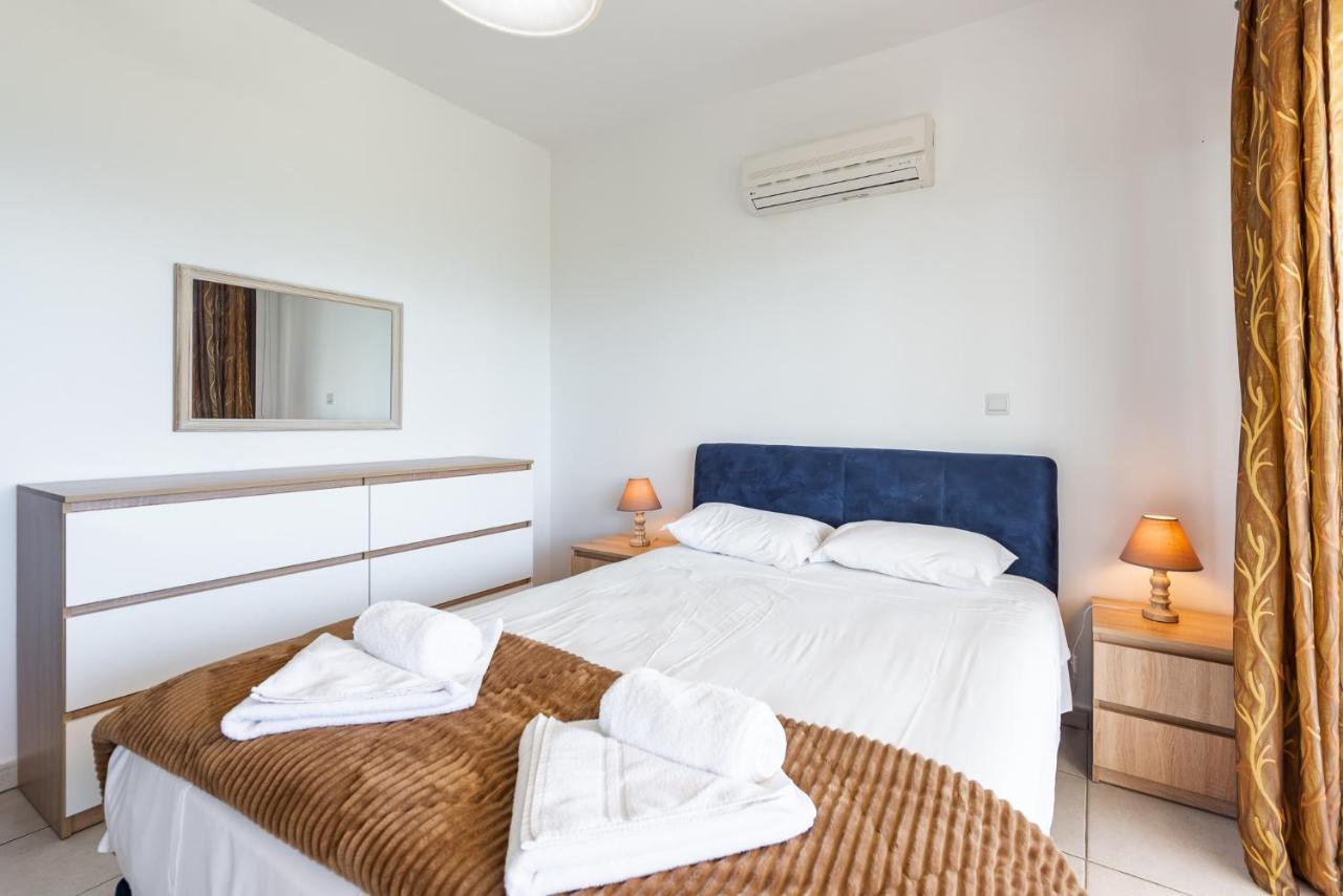 Sea Front Oceanus H3 By Ezoria Villas Ajía Nápa Eksteriør bilde